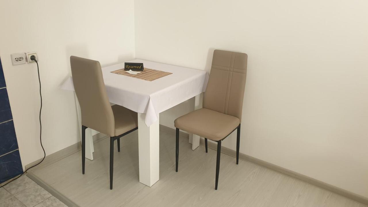 Apartman Sava Ni Exterior foto