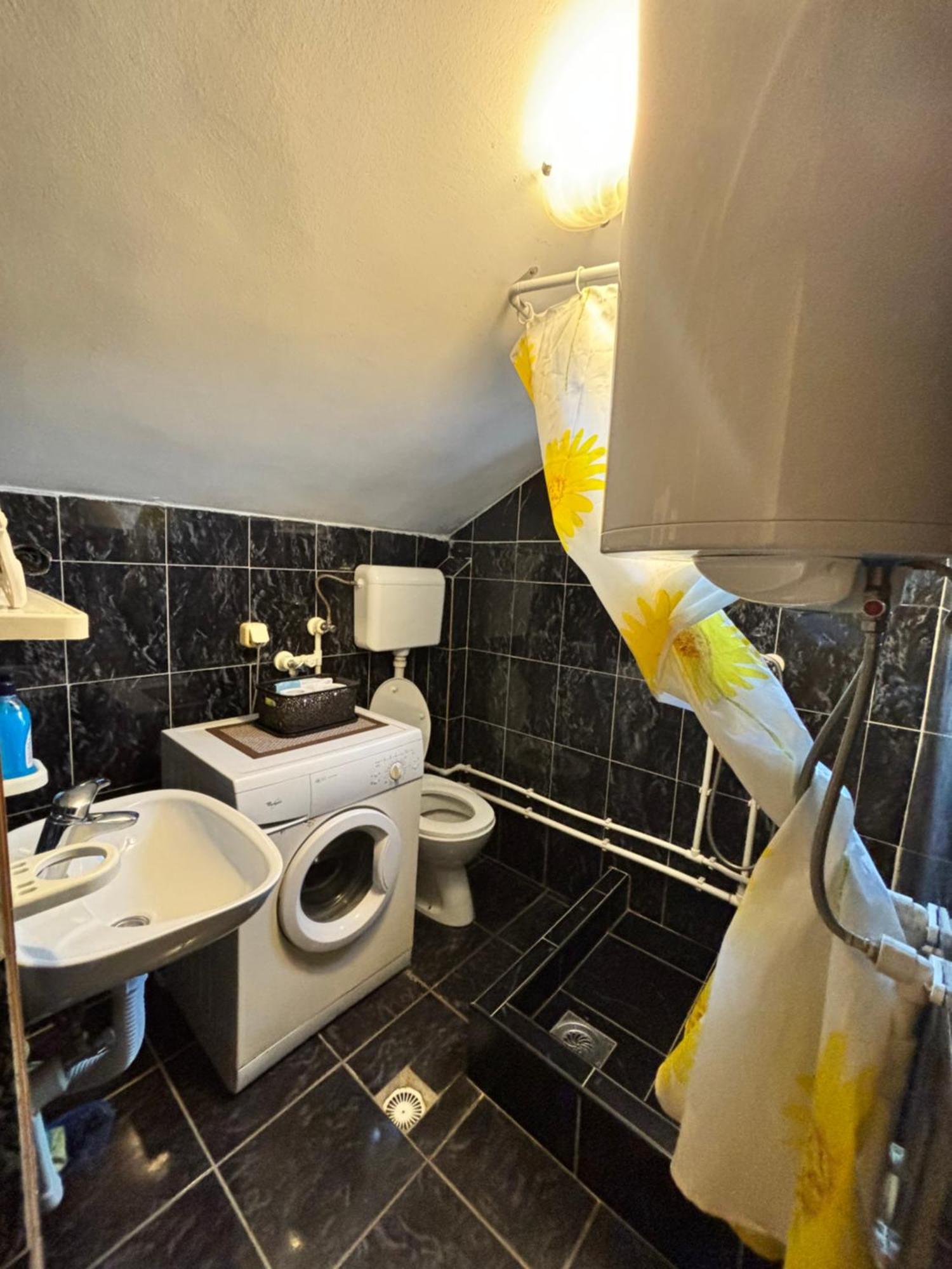 Apartman Sava Ni Exterior foto